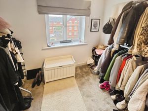 Bedroom 4- click for photo gallery